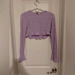 H&M light purple cropped long sleeve top 💜